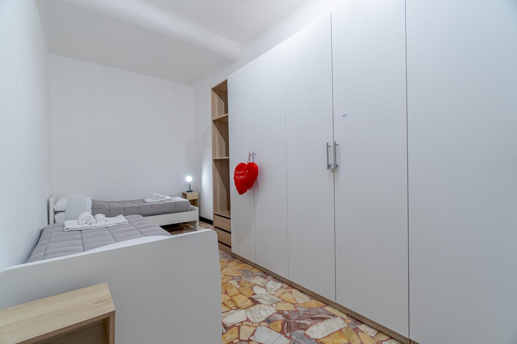 Apartment Porto Antico Functional & Roomy Flat