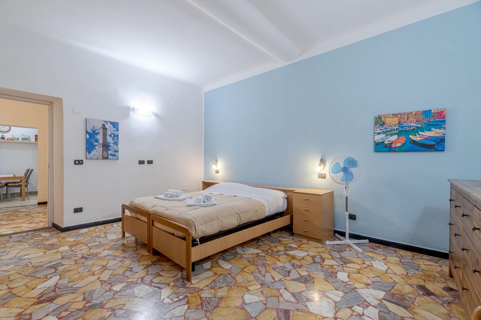 Porto Antico Functional & Roomy Flat Genoa
